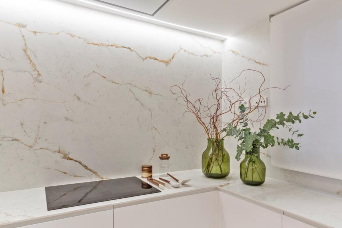 Neolith surfaces