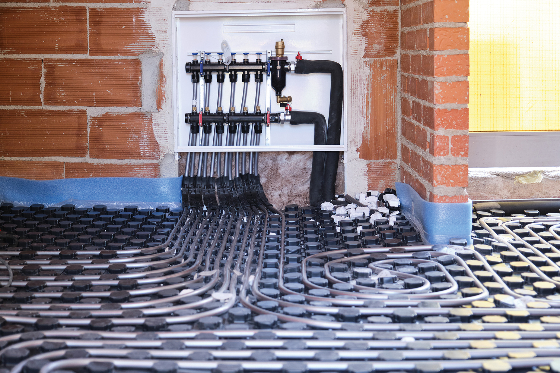 Hydronic manifold Hydronic manifold