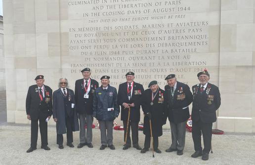 Normandy Veterans at Ver-sur-Mer Normandy Veterans at Ver-sur-Mer